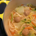 ル・クルーゼで蒸し煮込みうどん by Yuko-Worksさん