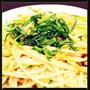 明太子と豆苗のパスタ、バターパルミジャーノ風味。