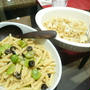 空豆と黒オリーブのパスタ