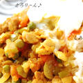 手軽に♪トマトたっぷりチキンキーマ風カレー by エリオットゆかりさん