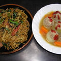 今日の晩御飯：貧乏メニュー（ある材料でヤキソバ、たまねぎのミンチ詰め煮込み） by miltuchanさん