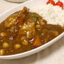 ニンニク香る手羽元入り♪豆カレー