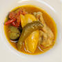 チキンスティックと春野菜のインドカレー