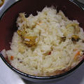 今日の晩御飯：貧乏メニュー（ベビーホタテの炊き込みご飯、海老とほうれん草の茶碗蒸し） by miltuchanさん