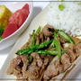 枝豆ライスの豚ごぼう炒め添え