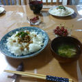 納豆と長芋のすし飯丼 by ゆーれんママさん