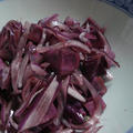 ぶどう酢ドレッシングで紫サラダ！