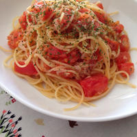 5分で♪フレッシュトマトとツナのスパゲティ